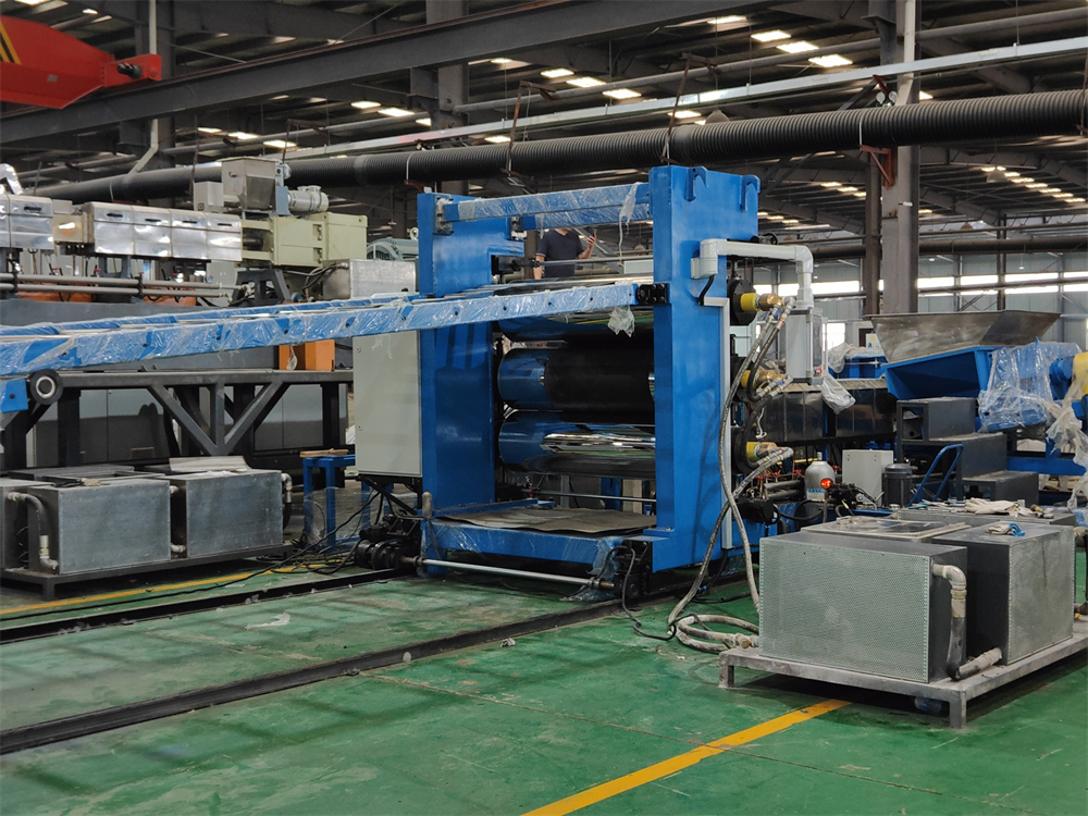 TPE腳墊片材擠出機_TPE腳墊片材生產(chǎn)線_玖德隆